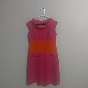 Spring Clearance!!!  "Just Taylor" size 6 dress